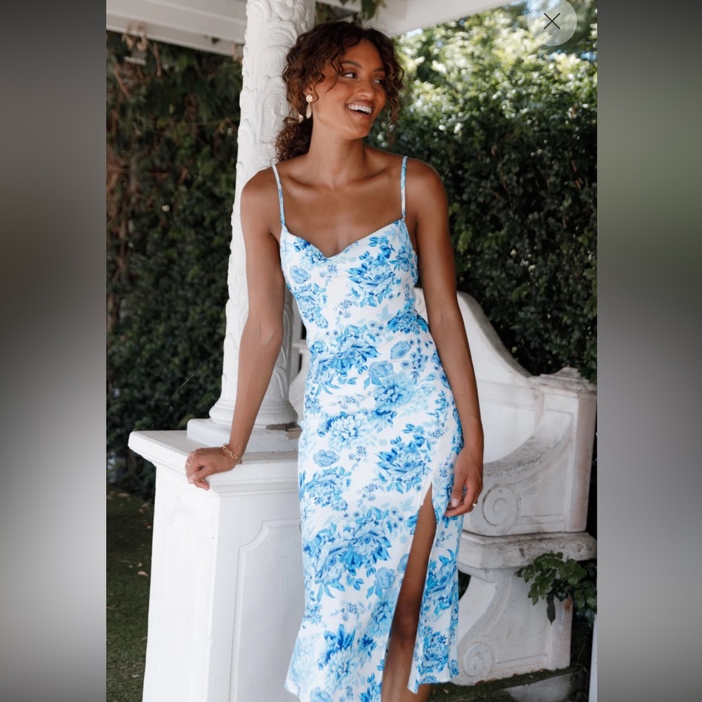 Petal & Pup Blue Floral Midi Dress